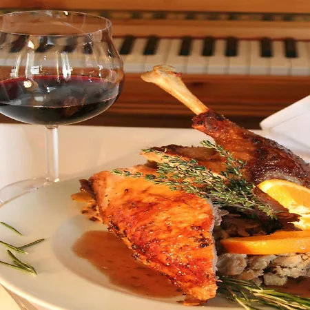 Adam & Eva Paradies Mit Ξενοδοχείο